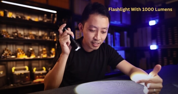 Benefits of Using a Flashlight With 1000 Lumens