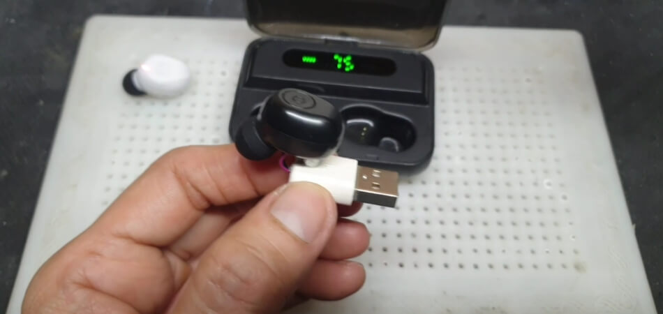 How to Charge Wireless Earbuds Without a Case