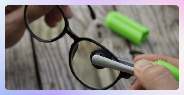 How Safe Are Advanced Cleaning Tools Like Peeps for Anti-Reflective Eyeglasses