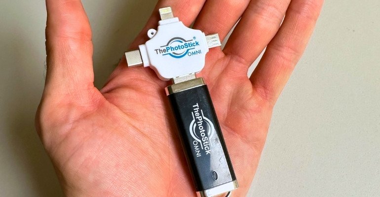 Why Should You Consider the Photostick Omni to Store Photos From iPhones