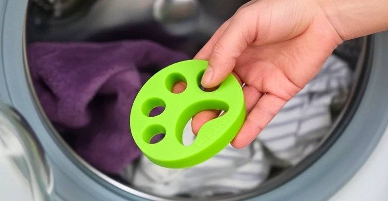 What Is the Best Way to Clean a FurZapper for Reuse