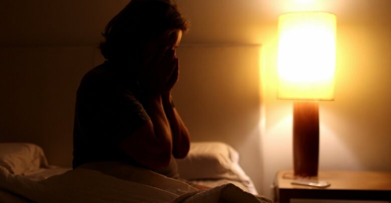 Potential Sensations & Side Effects of Sleeping on Grounding Sheets